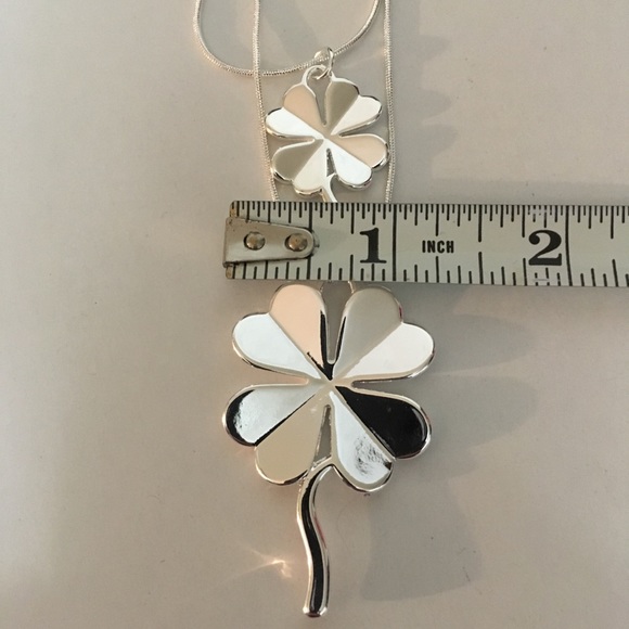 DOUBLE CLOVER SILVER PLATED NECKLACE - Picture 6 of 7